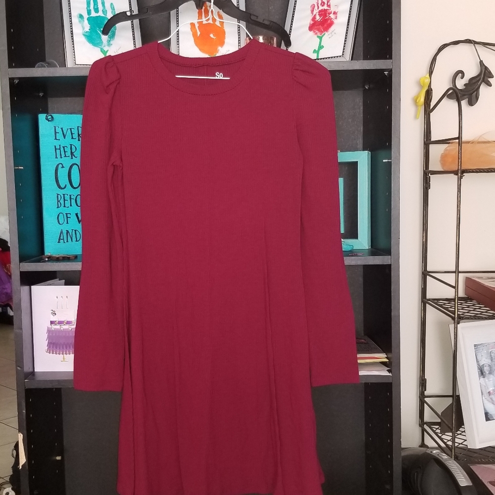 Long sleeve, burgundy dress. Ladies small